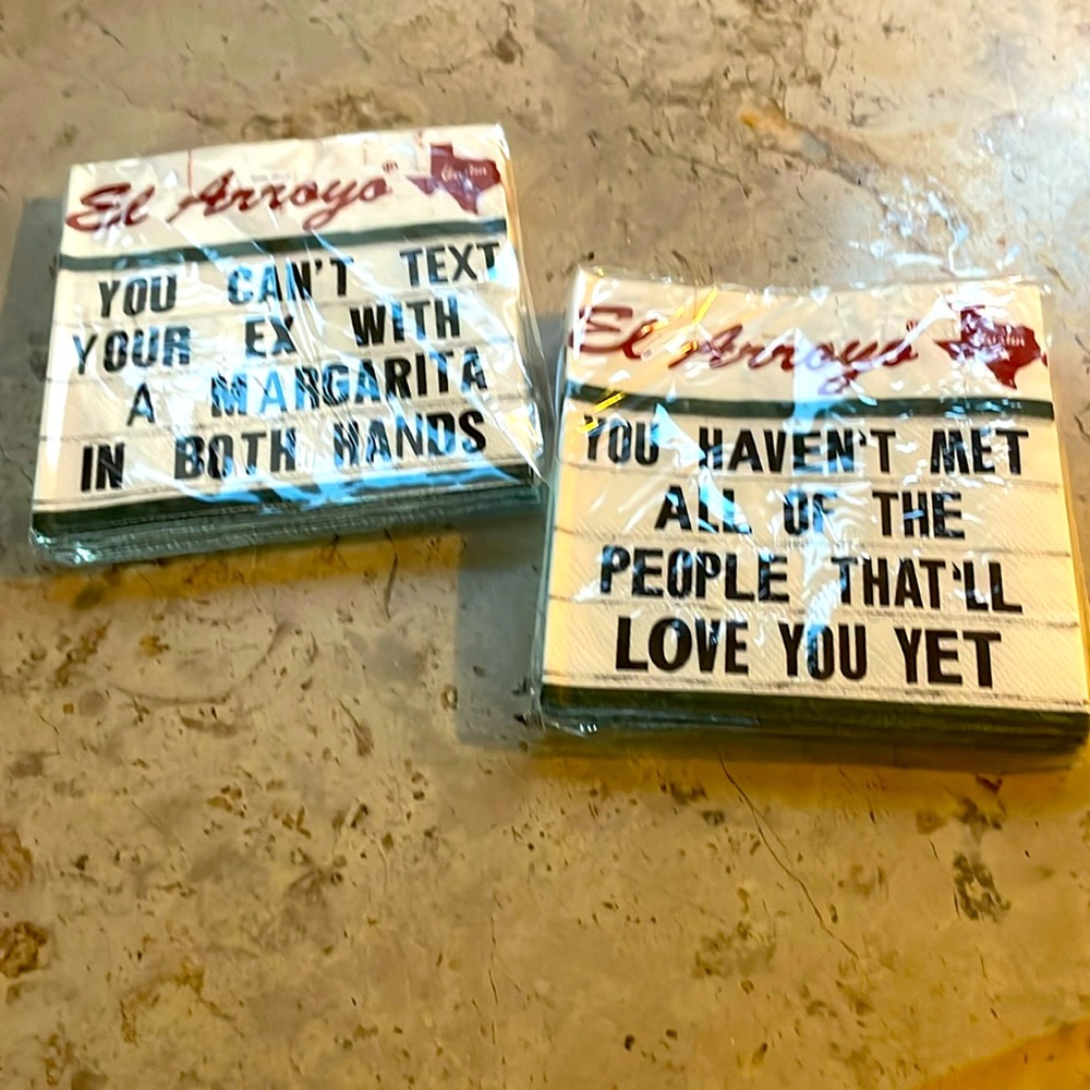 El Arroyo Sign napkins